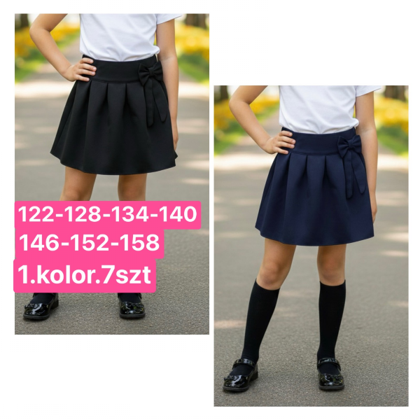 Spódnice dziewczęce Roz 122-158, 1 kolor Paczka 7 szt